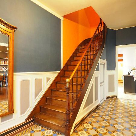 Elegant Bourgeoise Style House With Garden Laon Exterior foto